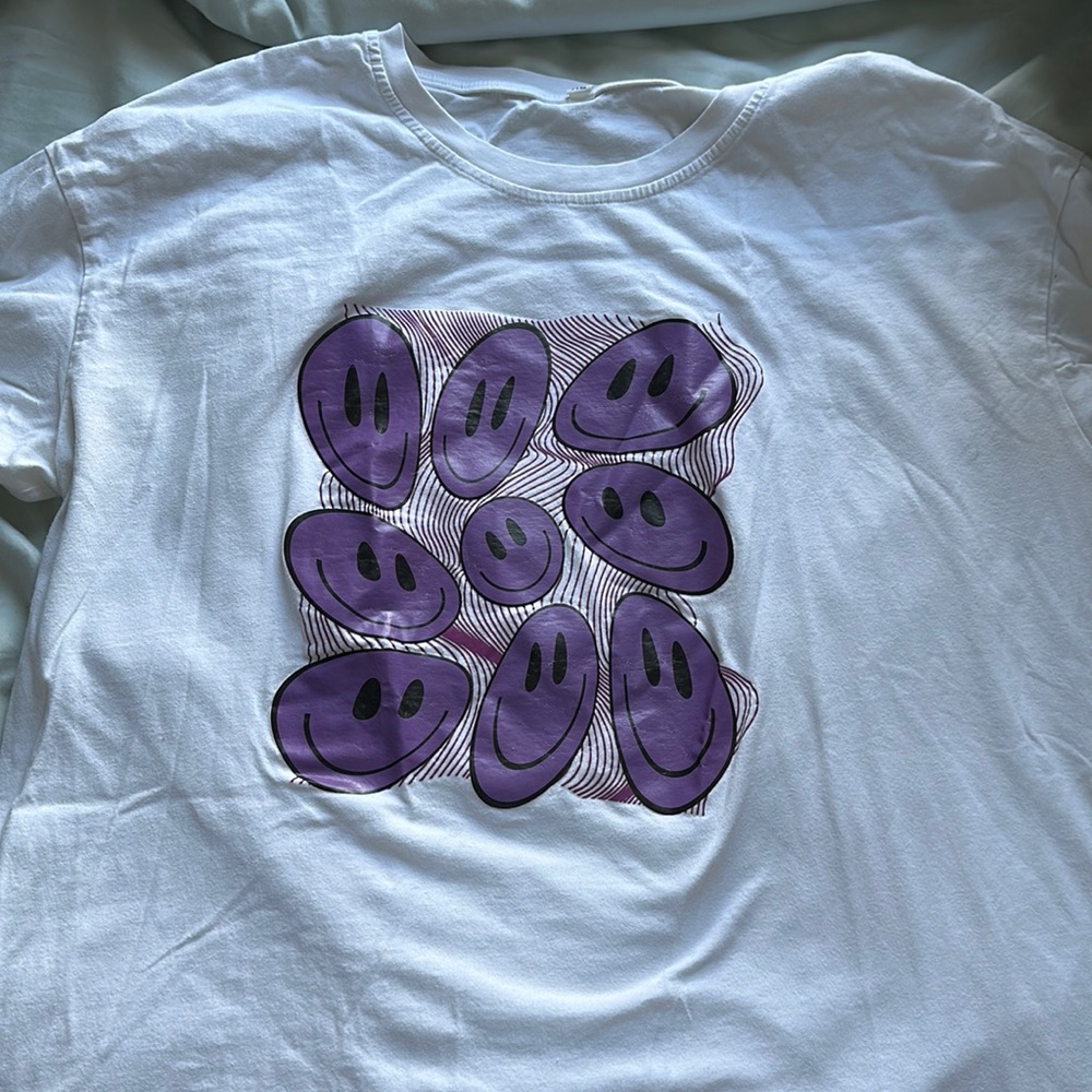 SHEIN purple retro smiley face shirt